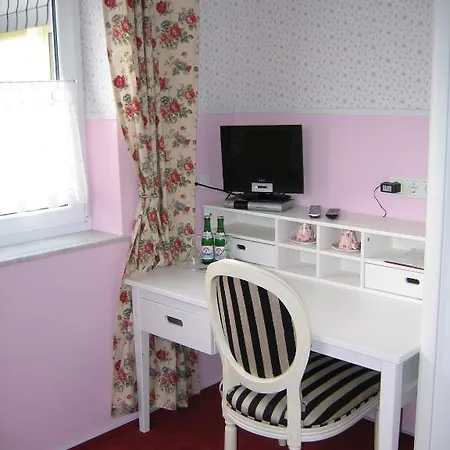 Rosenhof Hotell 2*