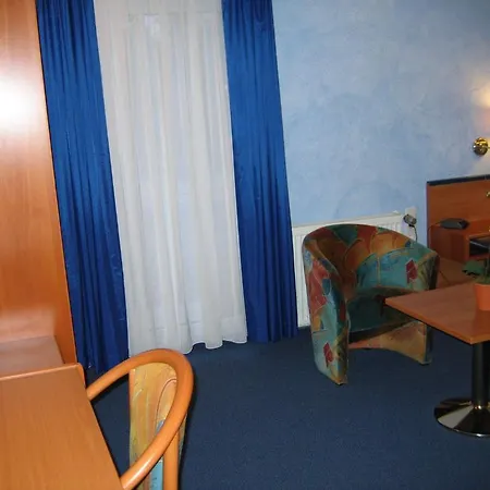 Rosenhof 2*